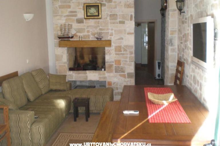 Apartmaji Postrimovski – foto 4