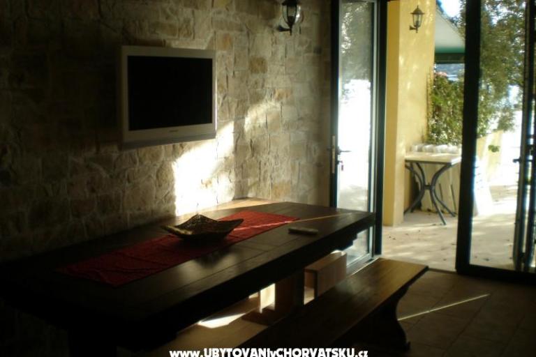Apartmaji Postrimovski – foto 8