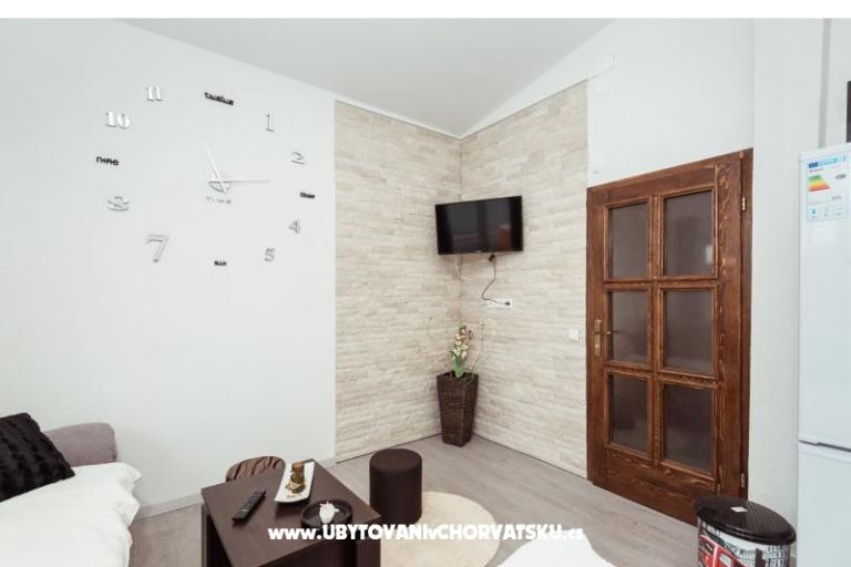 Apartmaji Sršen – foto 15