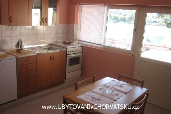 Apartmaji Marbis – foto 3