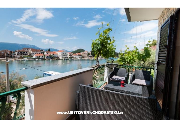 Apartmaji Azzurro – foto 12
