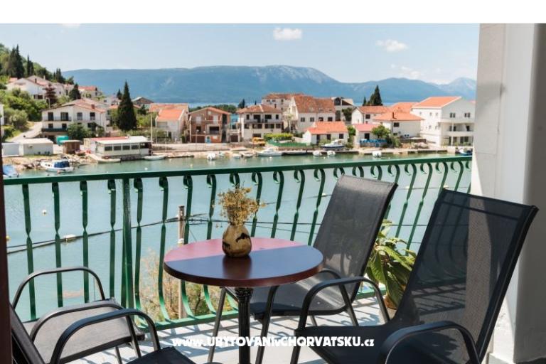 Apartmaji Azzurro – foto 9