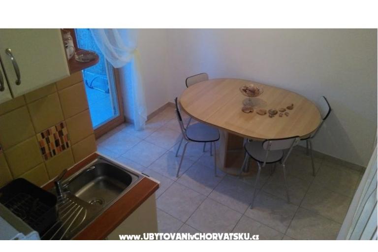 Apartma Restović – foto 11