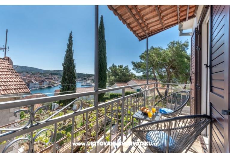 Apartma Toni Milna  – foto 15