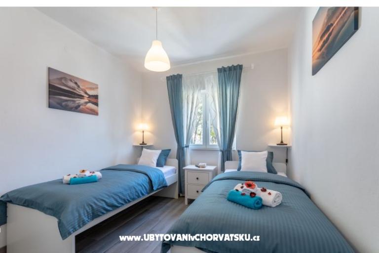 Apartma Toni Milna  – foto 4