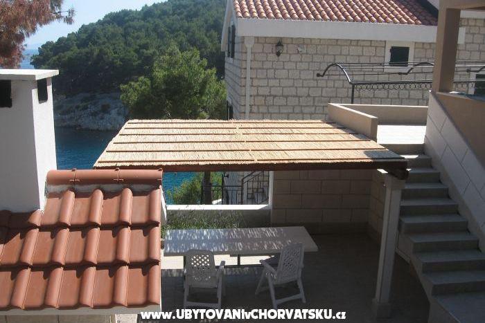 Apartmaji Bili Milna Osibova – foto 4