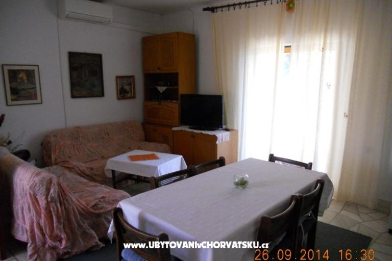 Apartmaji Čavala Brač – foto 6