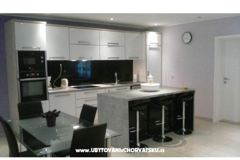 Apartmaji Ina – foto 5