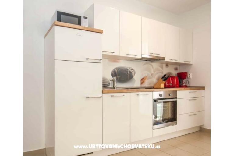 Apartmaji Jurisic – foto 6