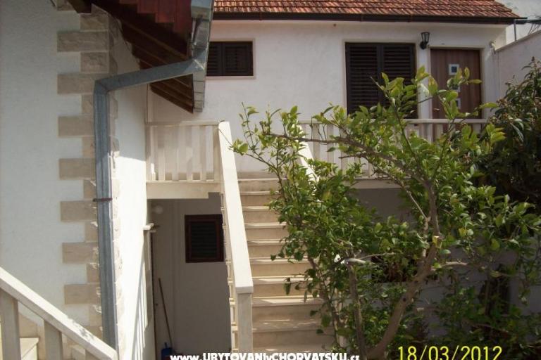 Apartmaji Oleander – foto 3