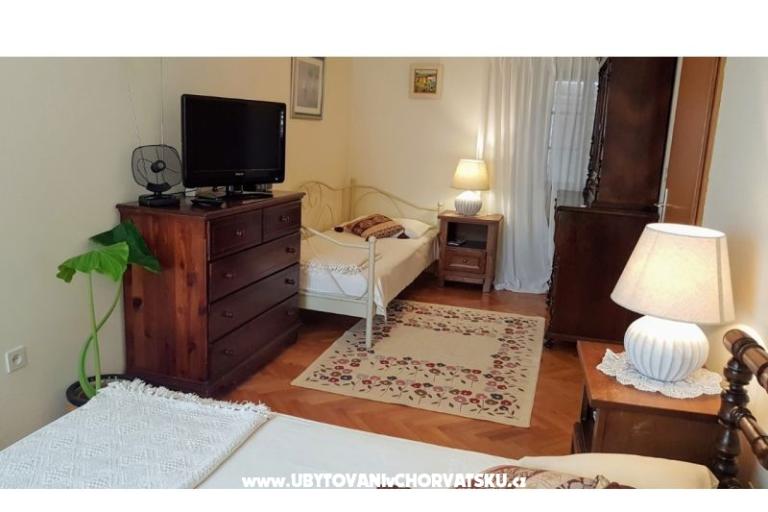 Apartmaji Tonsic Sutivan – foto 11