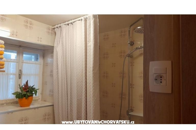 Apartmaji Tonsic Sutivan – foto 29