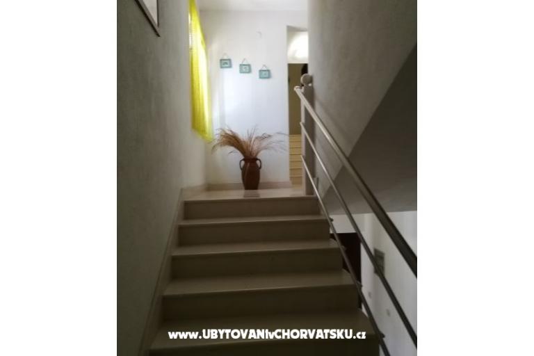 Apartmaji Venesa – foto 4