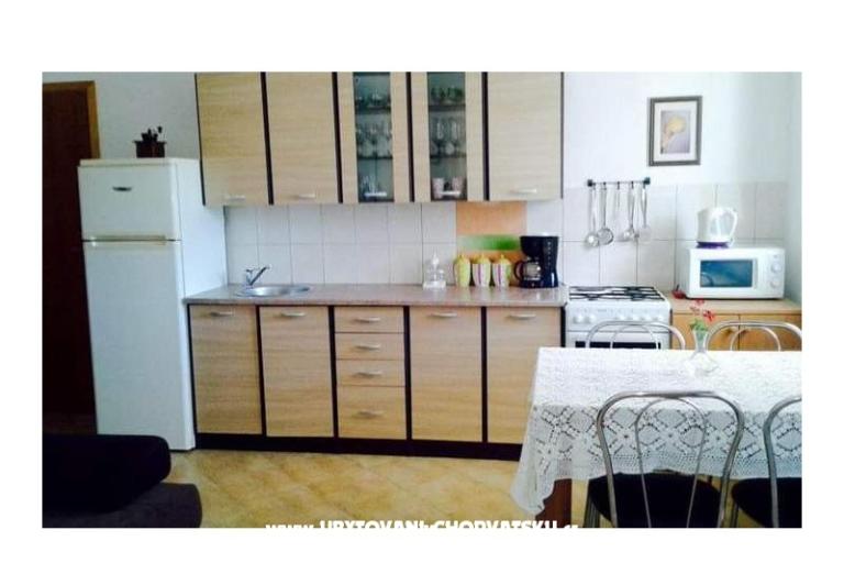 Apartmaji Violeta – foto 6