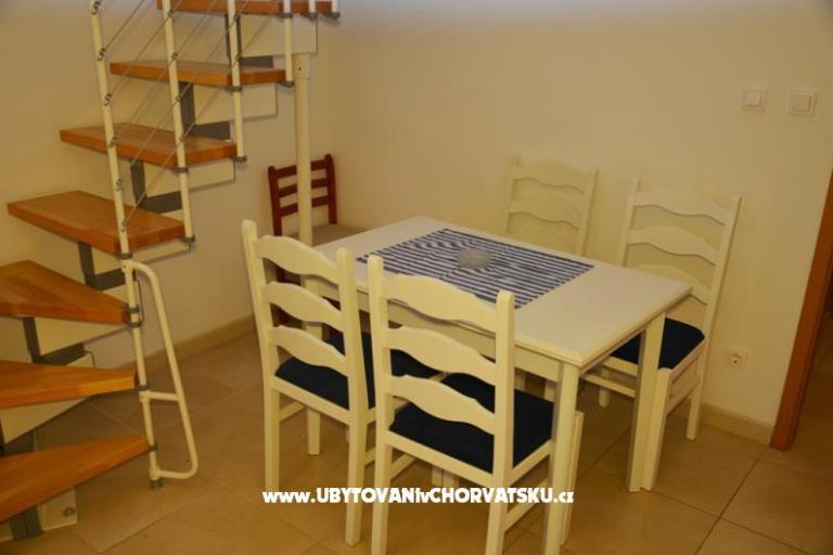 Apartmaji Bellevue – foto 11