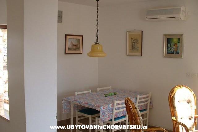 Apartmaji Dvornik - Sutivan – foto 4