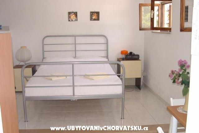 Apartmaji Dvornik - Sutivan – foto 7