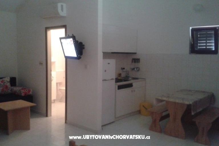 Apartmaji Maina – foto 17