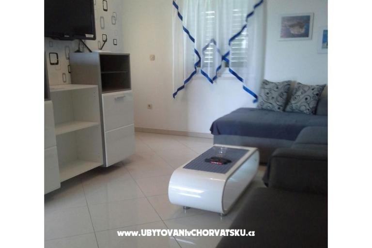 Apartmaji Nena – foto 12