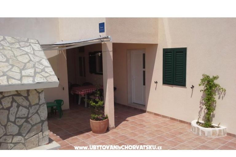 Apartmaji Nena – foto 4
