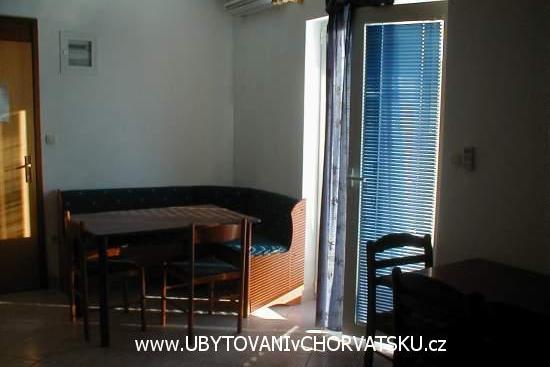 Apartmaji Ilinka – foto 5
