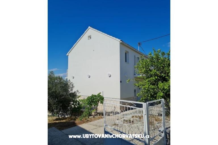 Garden Hiša Sutivan – foto 3