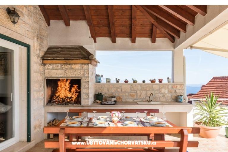 Holiday Hiša Brač – foto 12