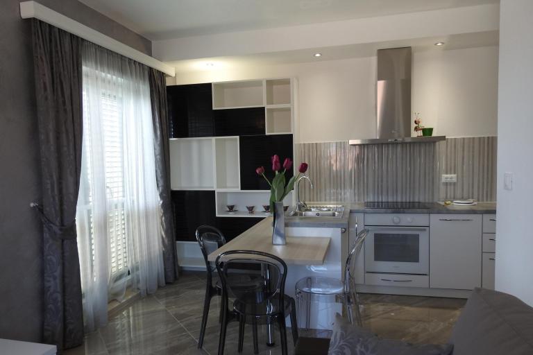 Luxury Apartmaji z bazenom – foto 6