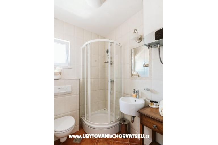 Sutivan Best Apartmaji – foto 17