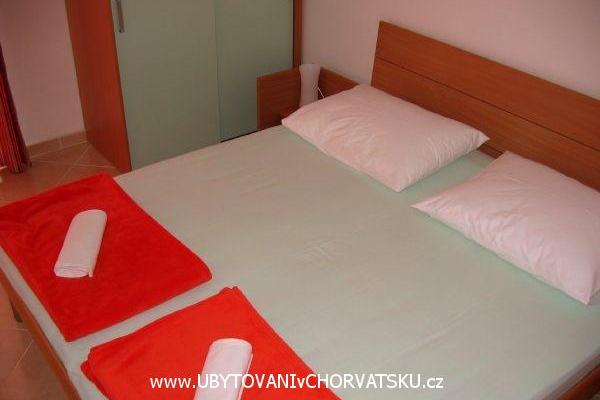 Apartmaji Villa Vallum  – foto 3