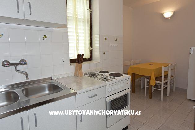 Apartmaji Brela Klarić – foto 4