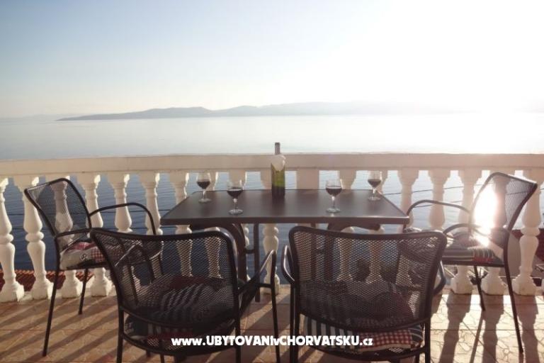 Apartmaji Jena, Pisak – foto 12