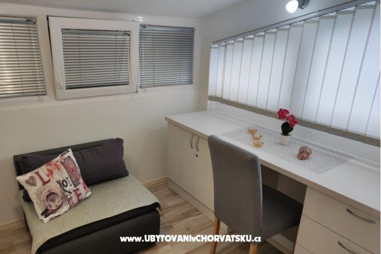 Apartmaji Maraska i Anamaria – foto 12