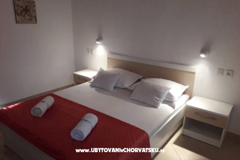 Apartmaji Nela – foto 8
