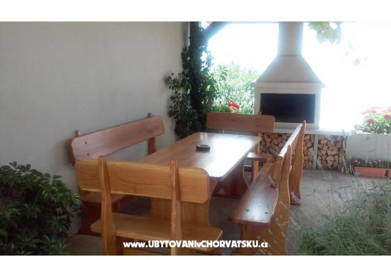 Apartmaji Nela – foto 9
