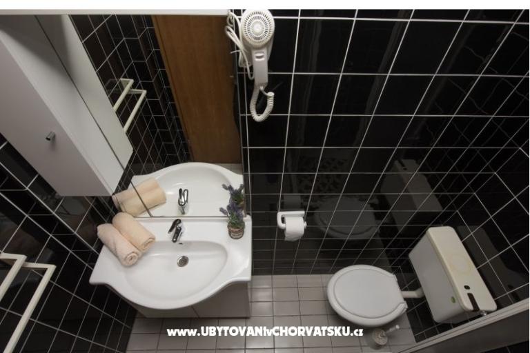 Apartmaji Vera i Ćiro Novak – foto 6
