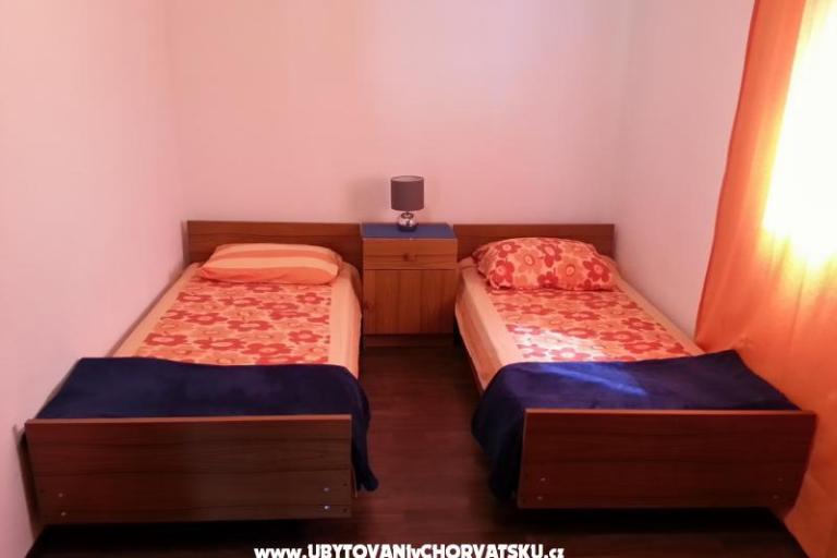 Apartmaji Kiwi   – foto 6