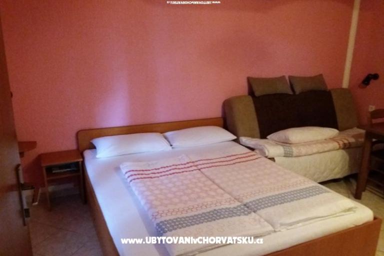 Apartmaji Nina – foto 4