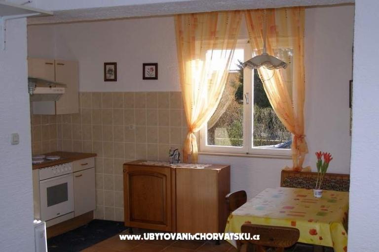 Apartmaji Villa Petra – foto 12