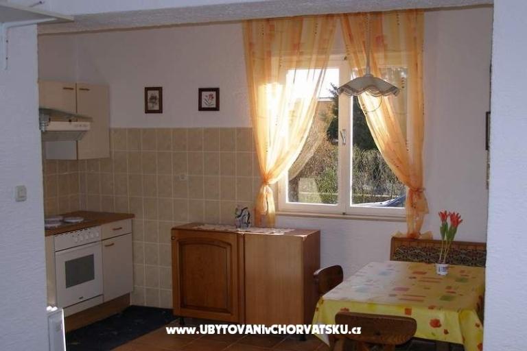 Apartmaji Villa Petra – foto 7