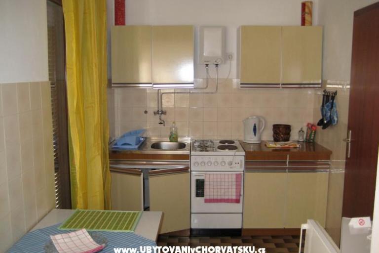 Apartmaji KOBE – foto 4