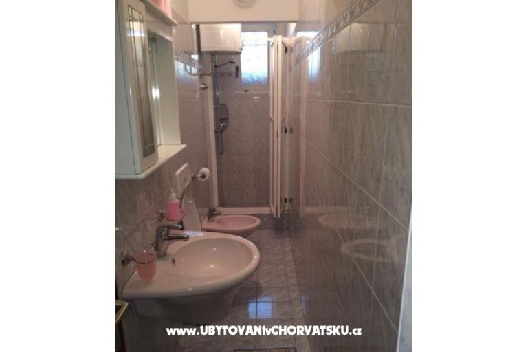Apartmaji Nina – foto 10