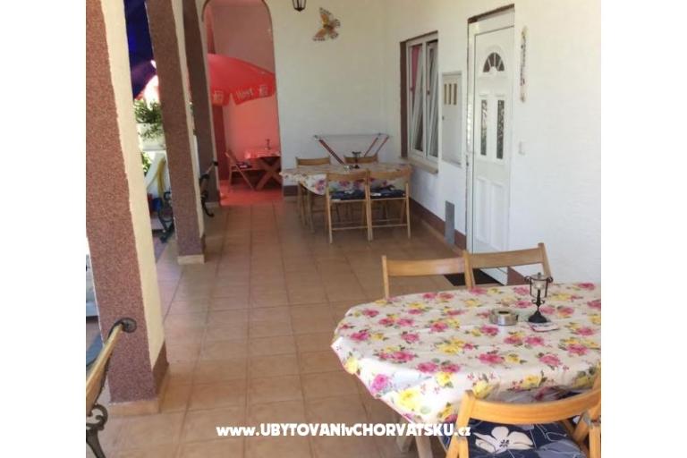 Apartmaji Nina – foto 2
