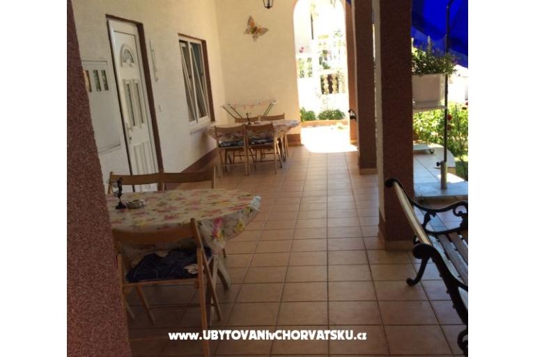 Apartmaji Nina – foto 5