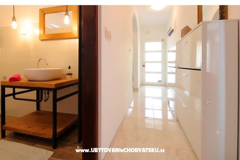Lila Apartmaji – foto 4