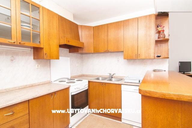 Apartma Enjoy – foto 10
