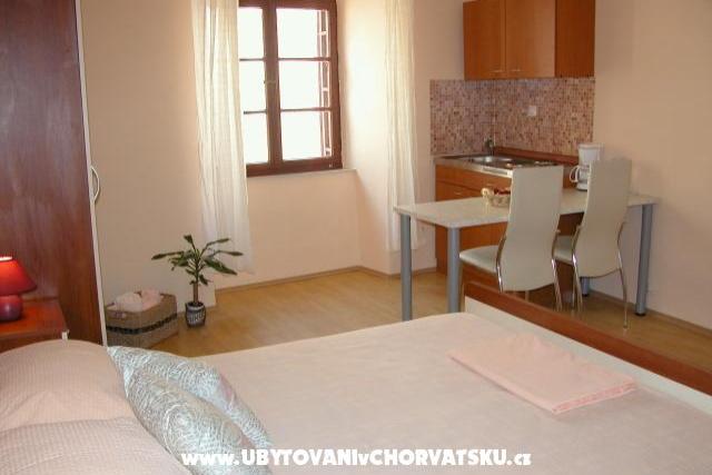 Apartmaji Dajana – foto 8