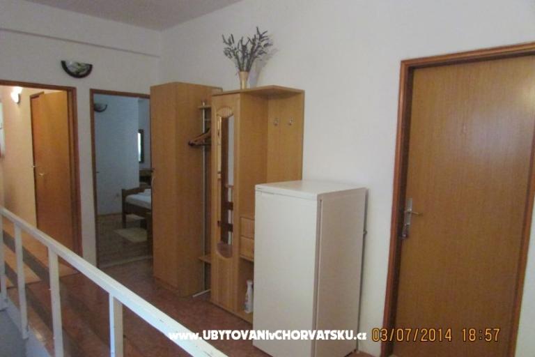 Apartmaji Antea (Litrica) – foto 13