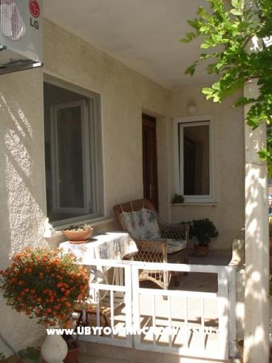 Apartmaji Montovjerna – foto 6