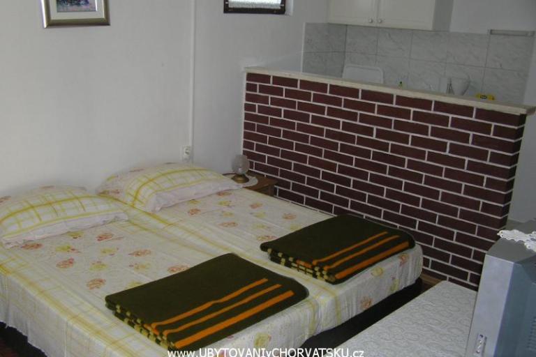 Apartmaji Klara – foto 4